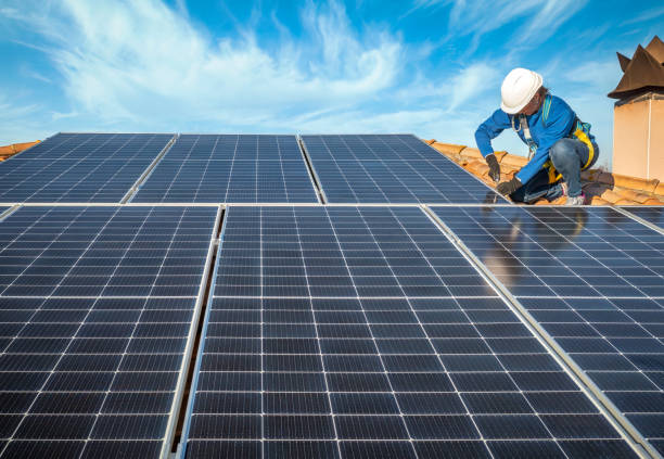 Best Solar Panel Roofing Installation  in Fairfax, OH